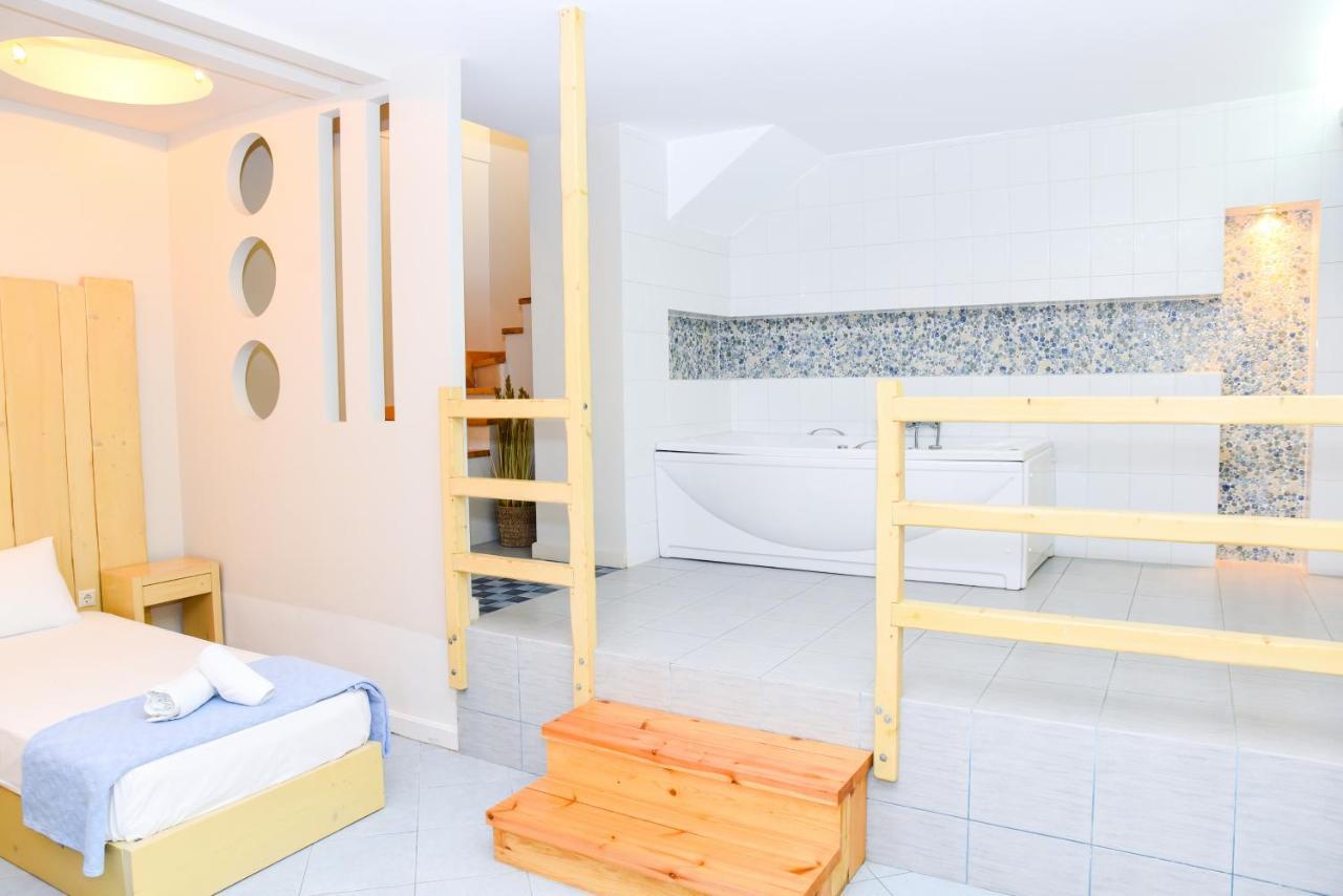 Ryalos Villas Каламата Екстериор снимка