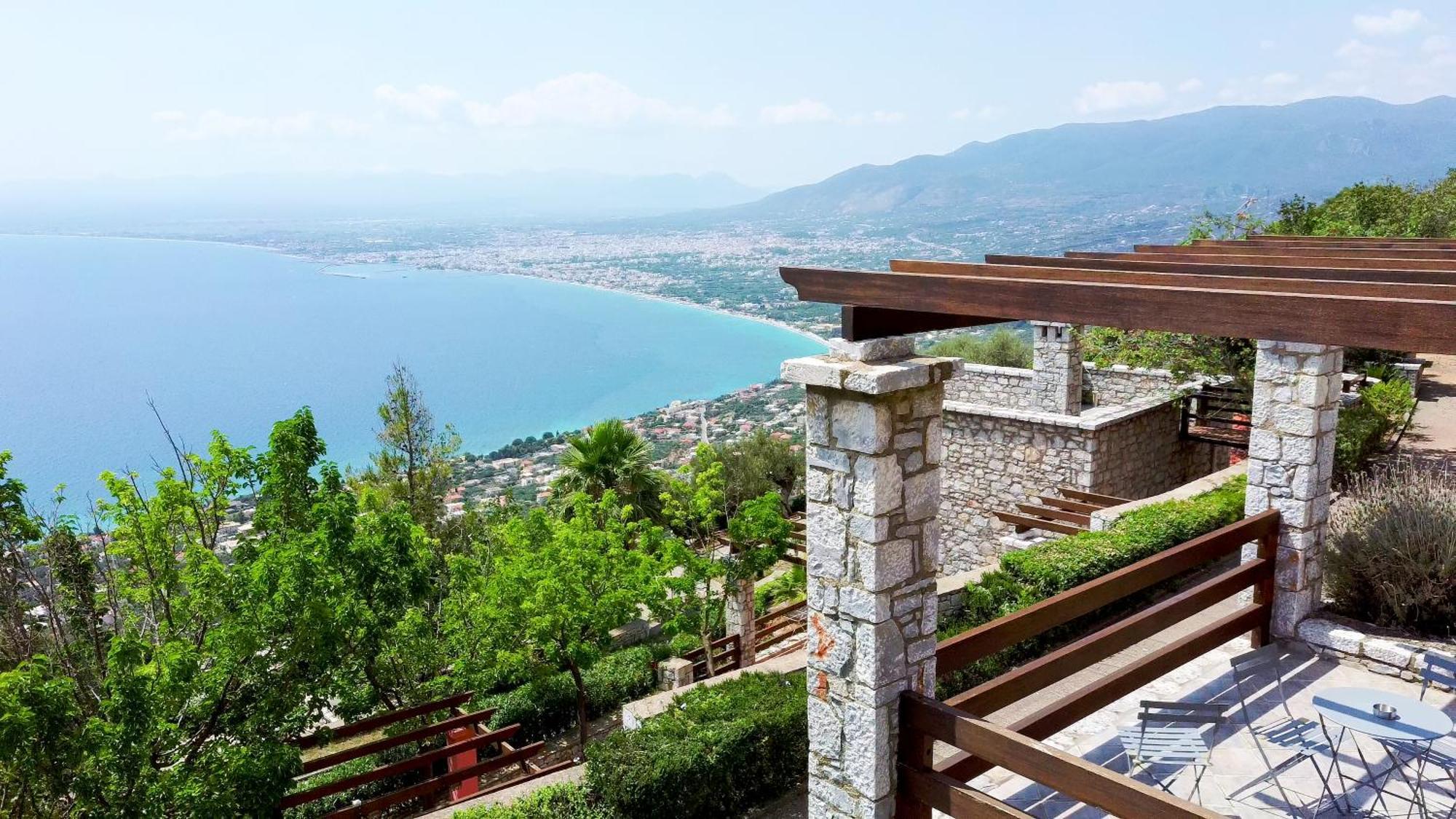 Ryalos Villas Каламата Екстериор снимка
