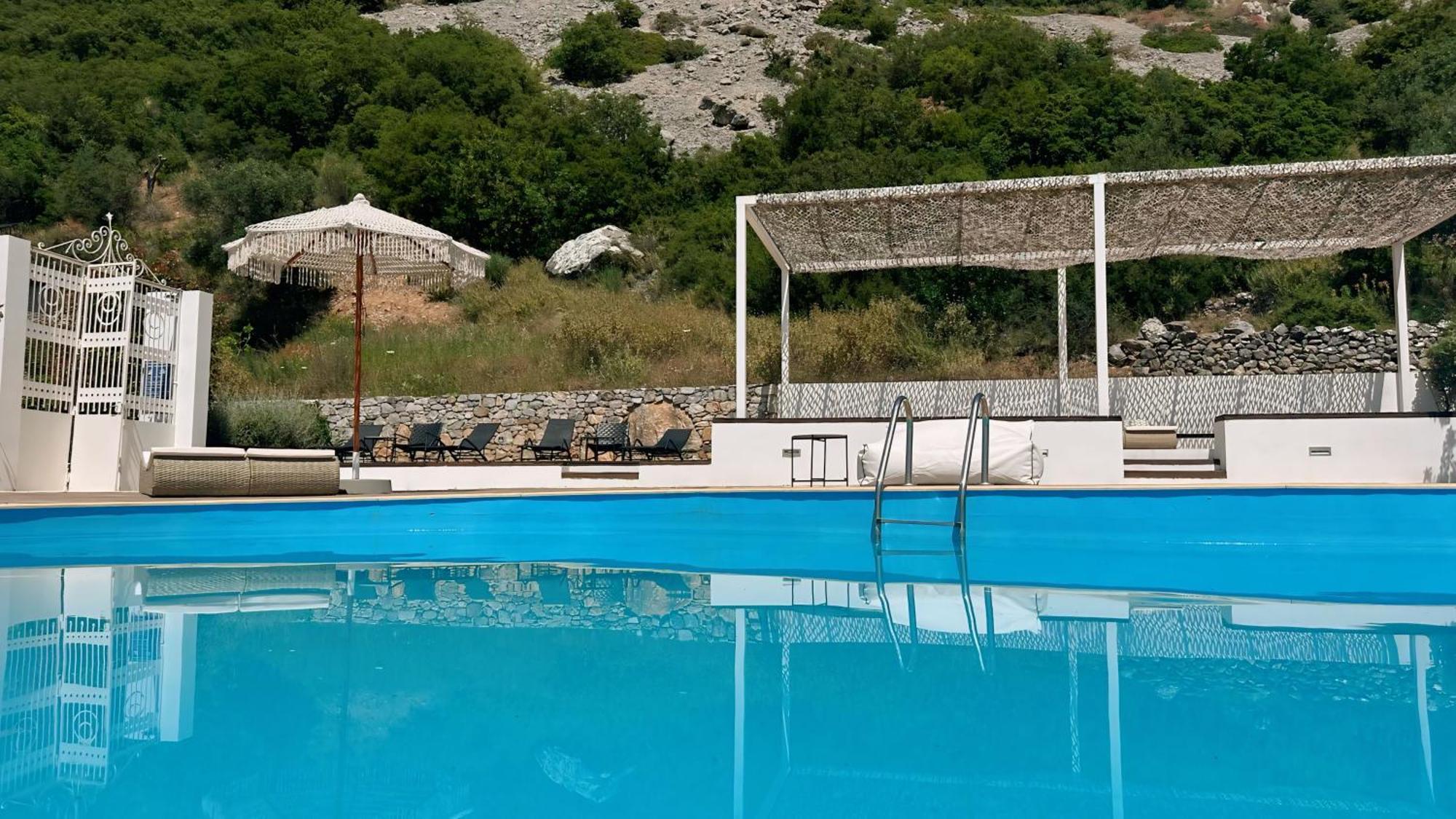 Ryalos Villas Каламата Екстериор снимка